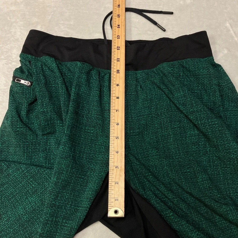 Lululemon Shorts Pace Breaker 9